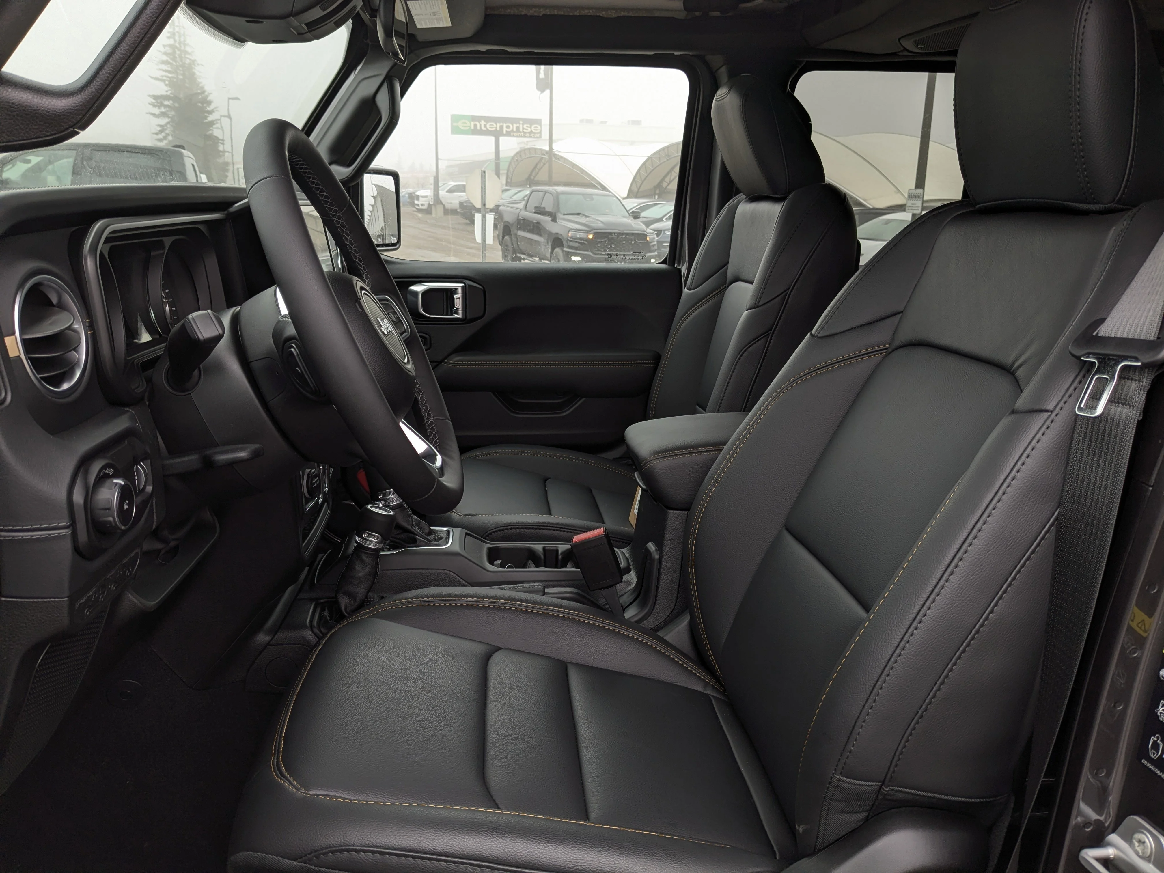 New 2026 Grey Jeep Sahara - - McKinley Leather - Body-Color Top - Power Seats - Remote Start & tons more! image 13
