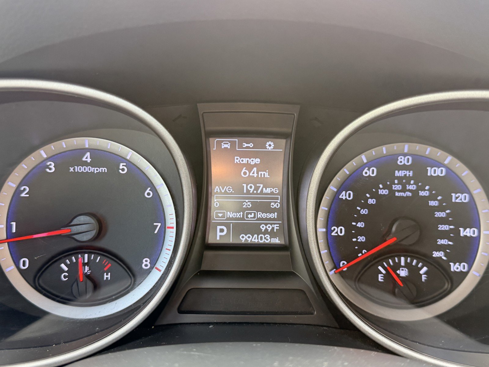 Used 2015 White Hyundai GLS image 9