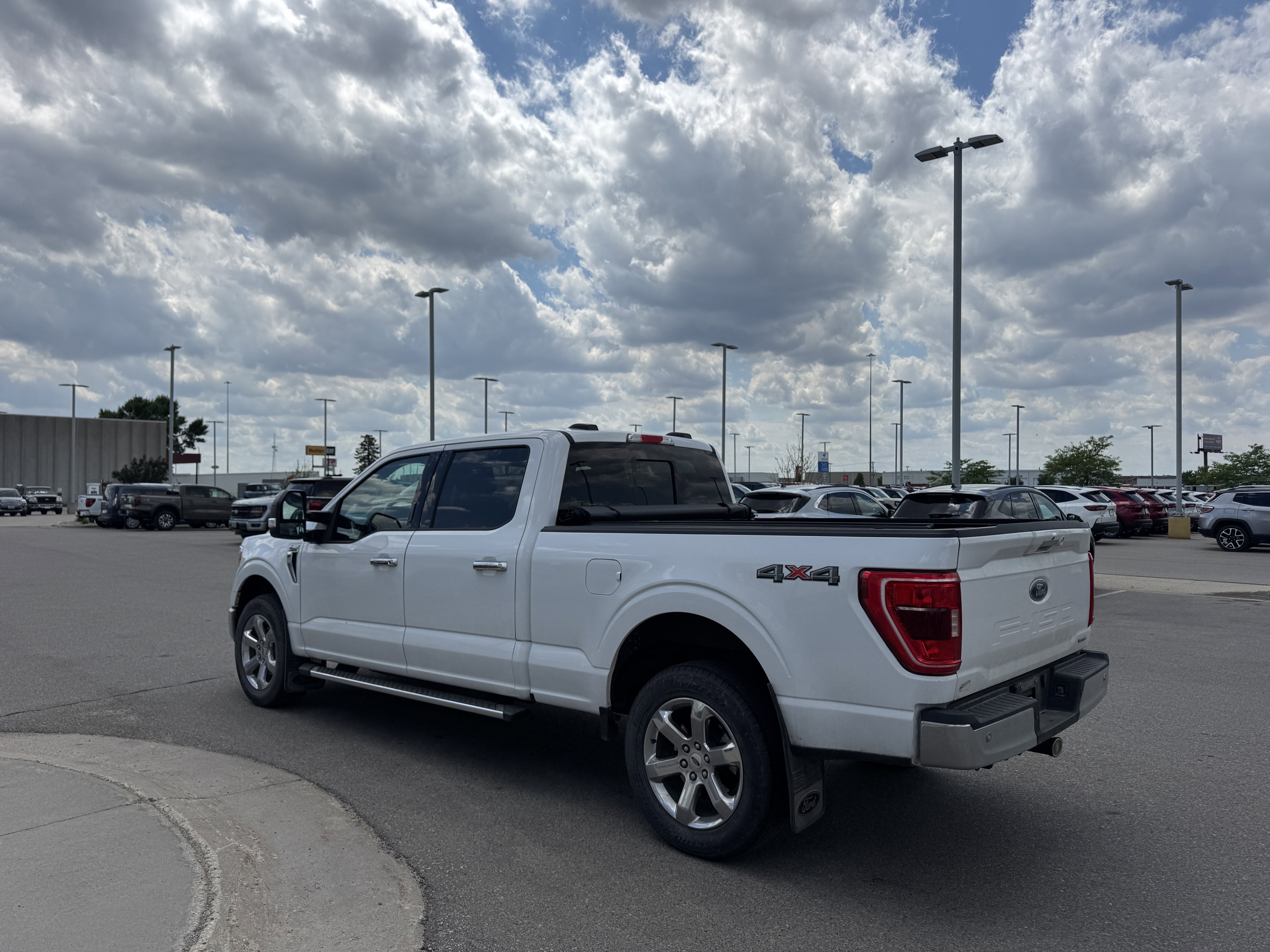 Used 2024 Rapid Red Metallic Tinted Clearcoat Ford XLT image 3