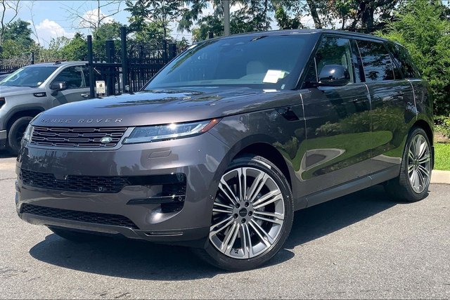 2026 Land Rover Range Rover Sport SE