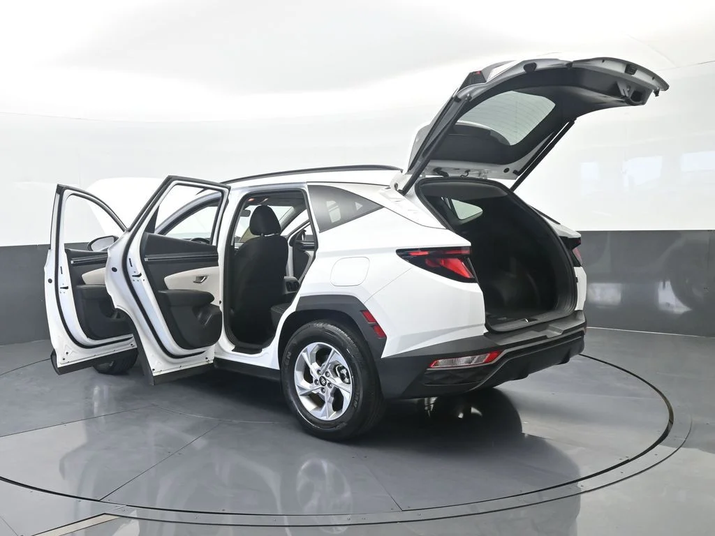 Used 2024 White Pearl Hyundai SEL image 73