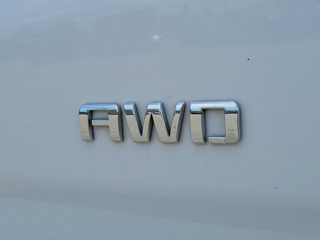Used 2023 Summit White Chevrolet LS image 6