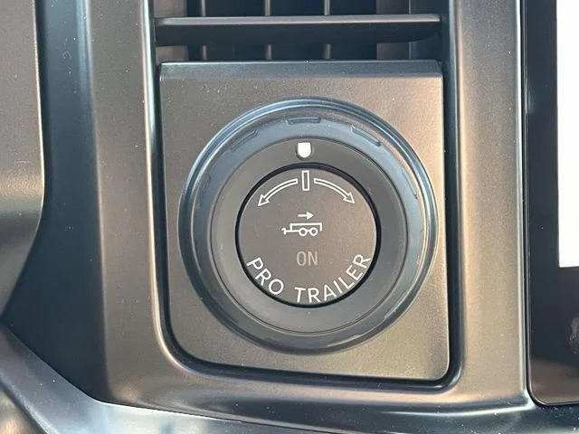 New 2026 Agate Black Metallic Ford F-250® King Ranch® image 32