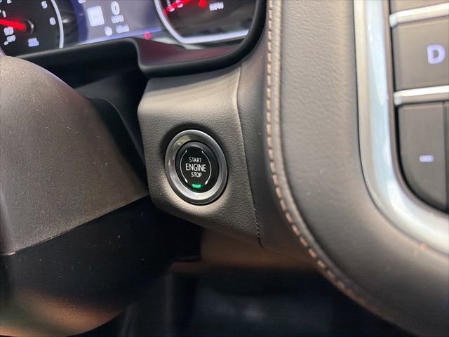 Used 2021 SHADOW GRAY METALLIC Chevrolet High Country image 29