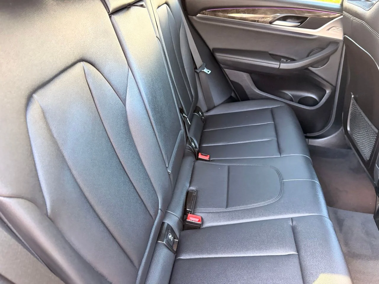 Used 2020 Glacier Silver Metallic BMW sDrive30i image 13
