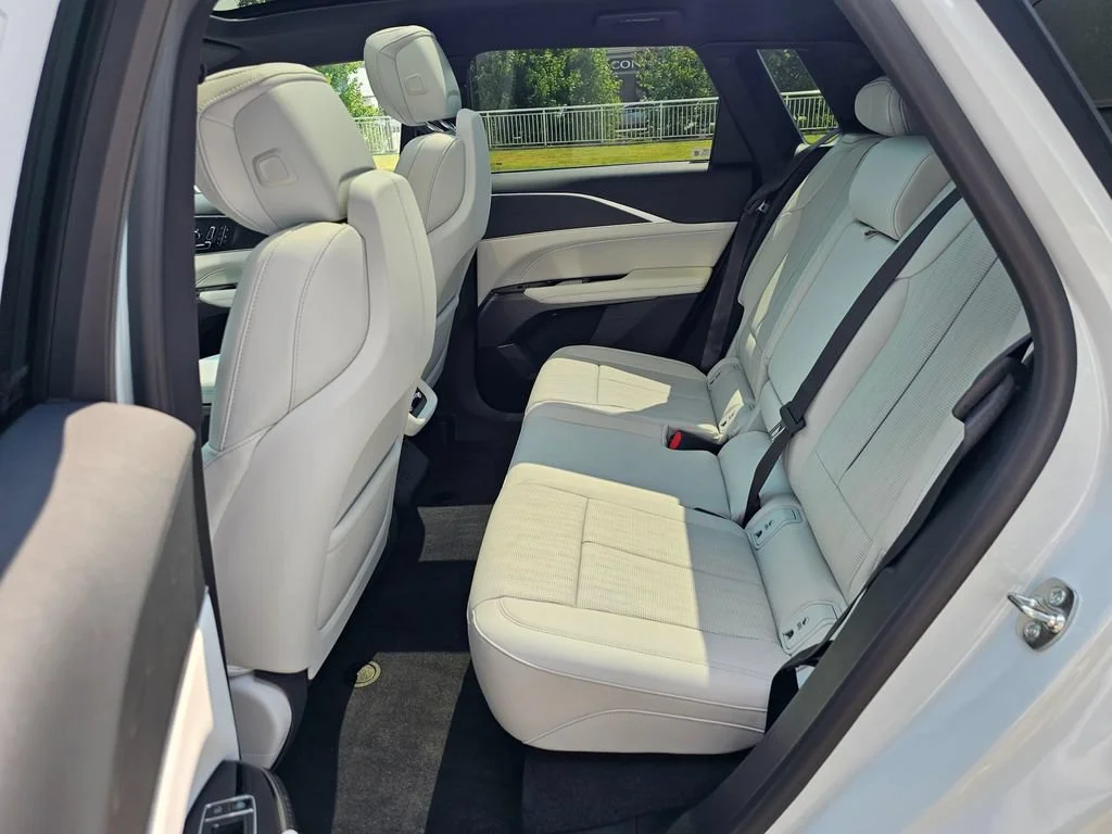 New 2026 Vibrant White Tricoat Cadillac Sport image 16