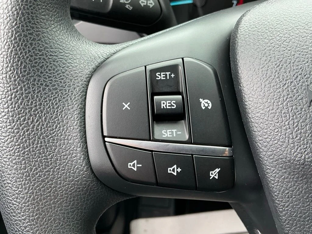 Used 2021 Gray Ford S image 27