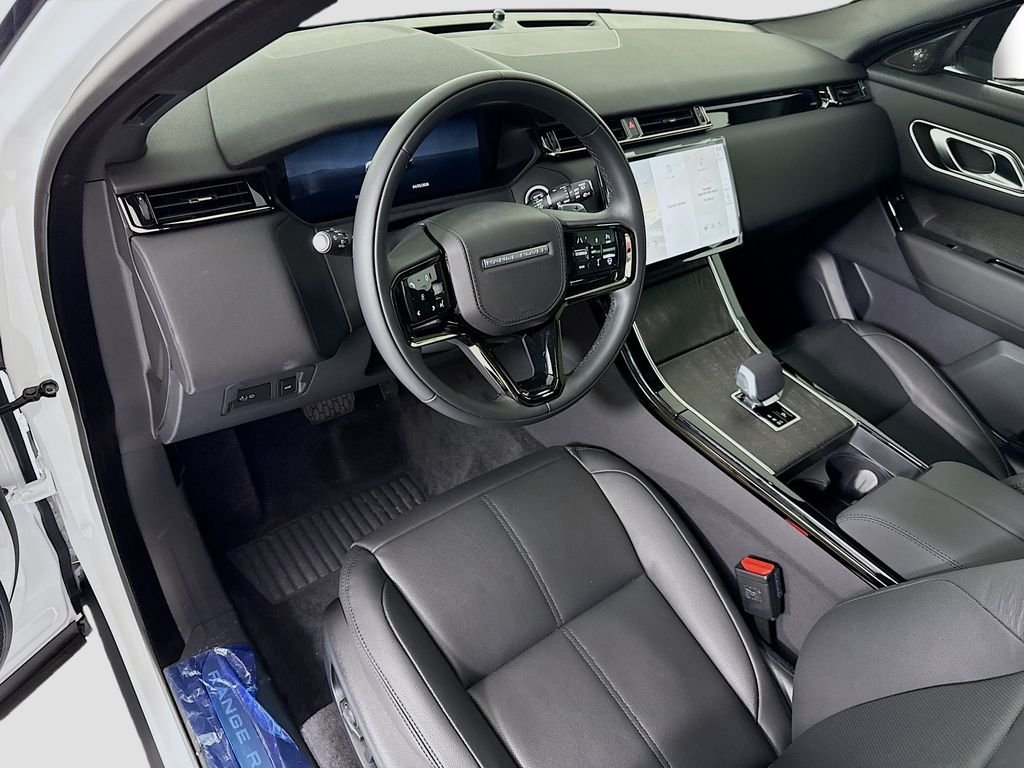 Used 2026 Fuji White Land Rover S image 9