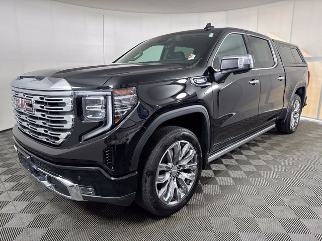 Used 2024 Black GMC Denali image 8