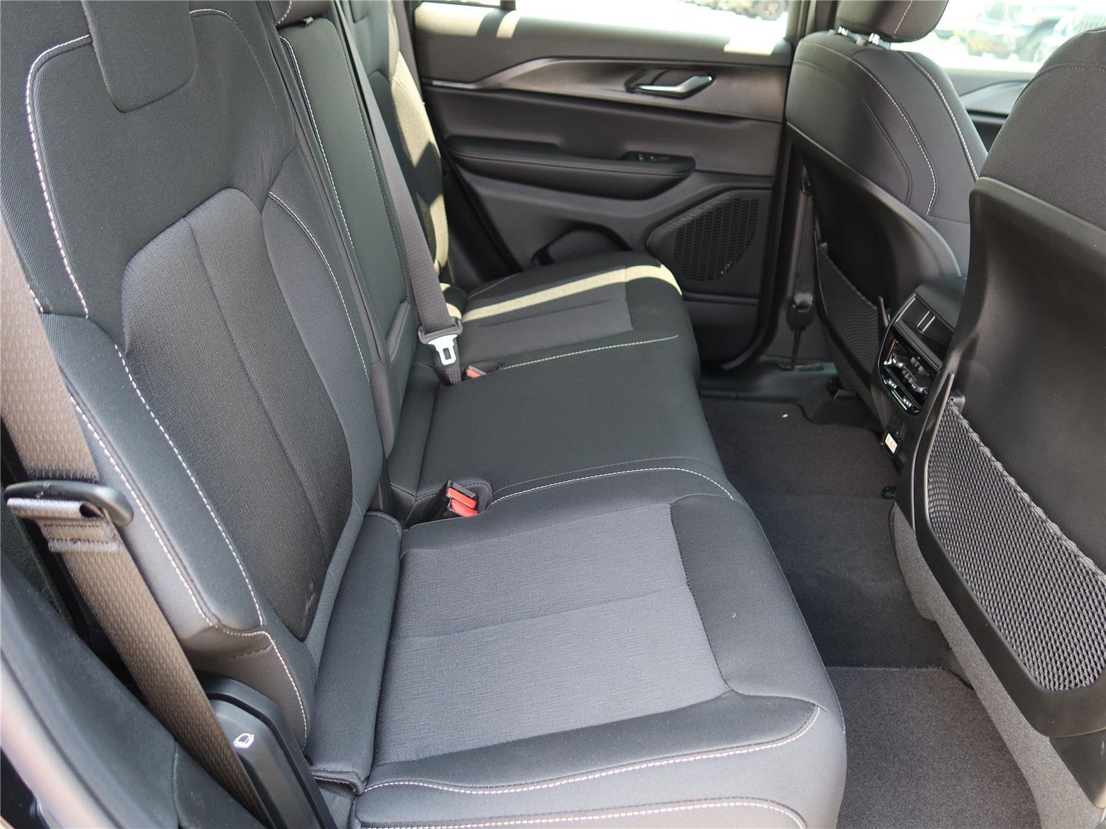 New 2026 Diamond Black Crystal Pearlcoat Jeep Laredo X image 8