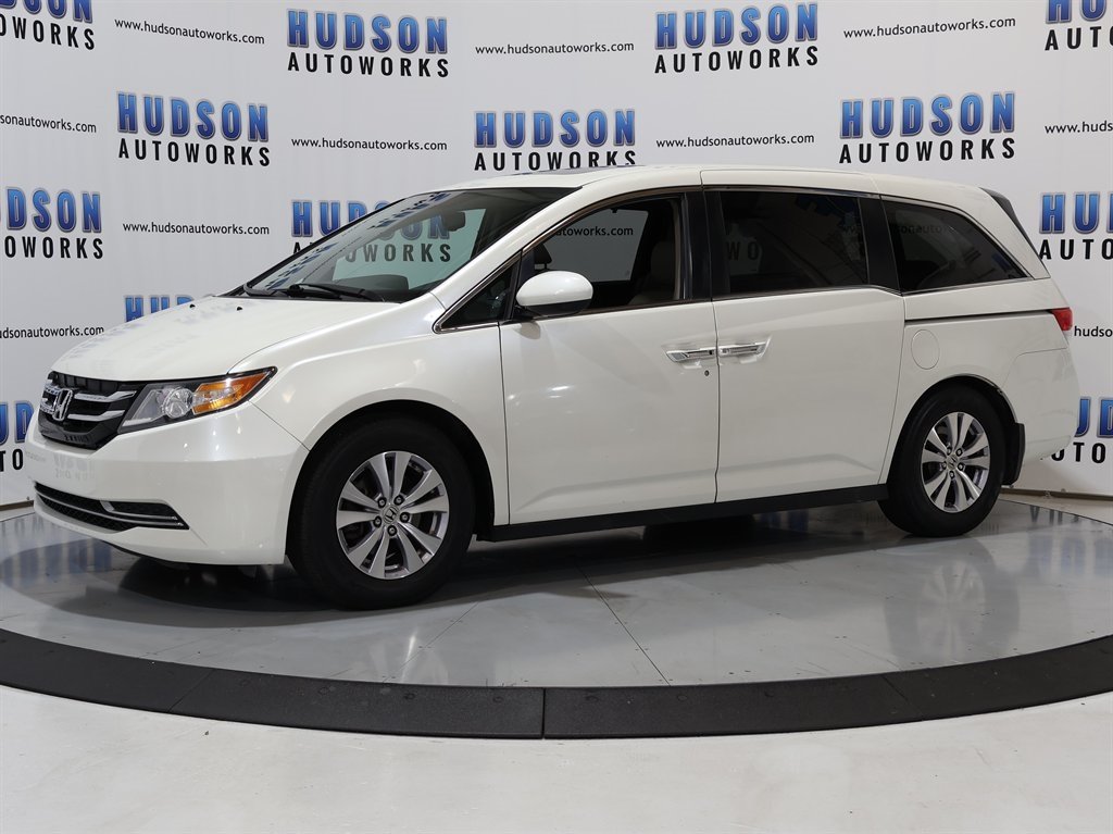 2015 Honda Odyssey EX-L photo 2