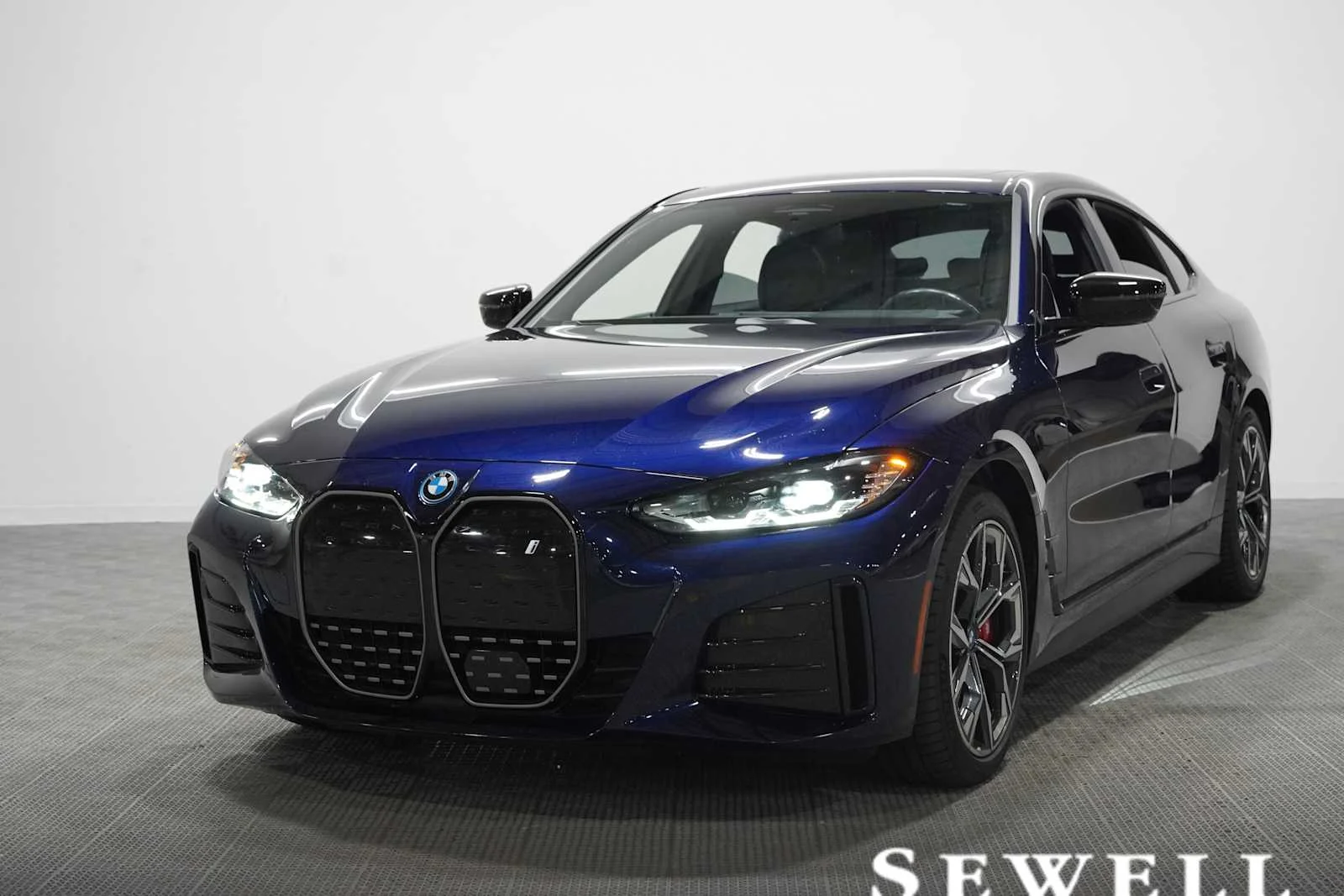 2024 BMW i4