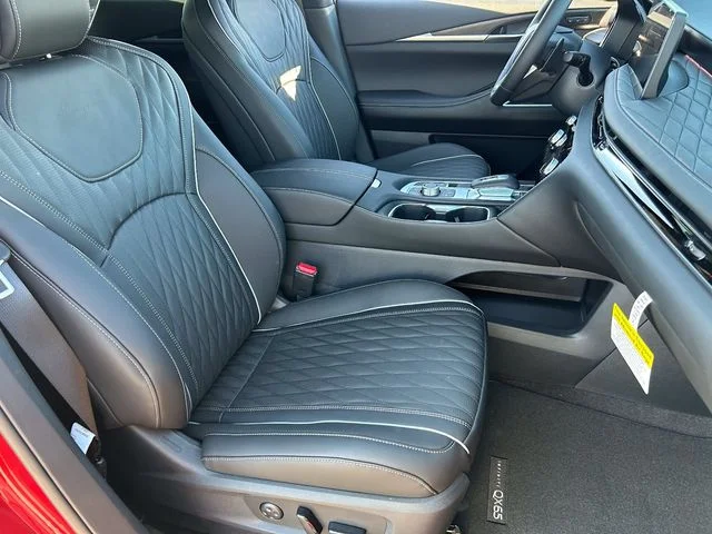 New 2027 2T SUN RED INFINITI Autograph AWD image 12