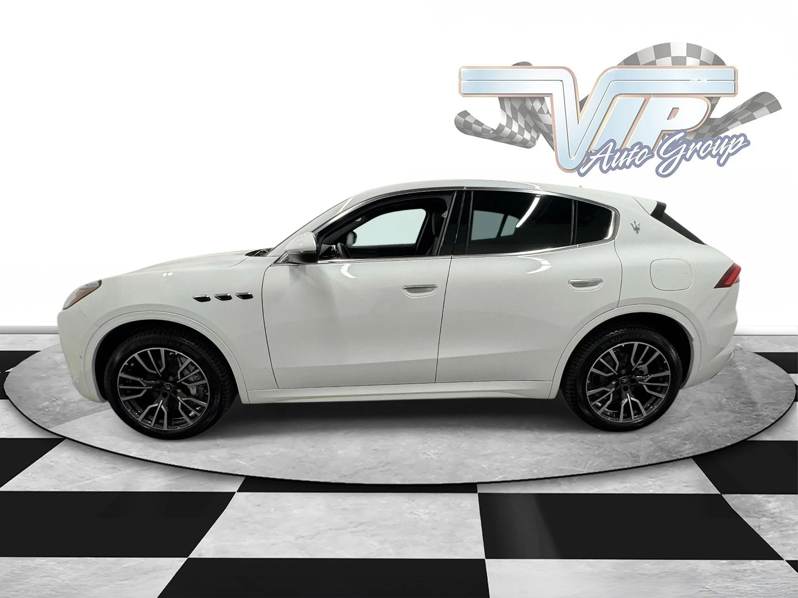Used 2025 White Maserati  image 5