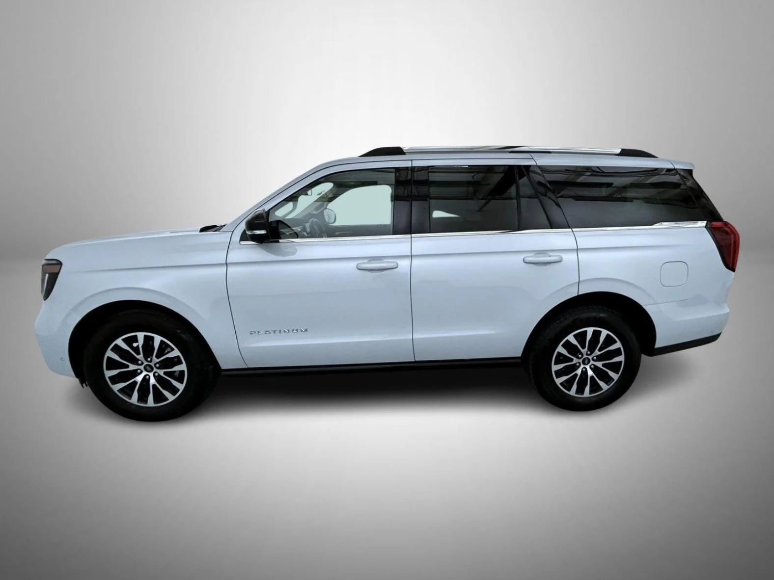 Used 2025 Silver Ford Platinum image 8