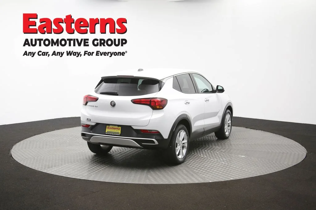 Used 2022 White Buick Preferred image 39