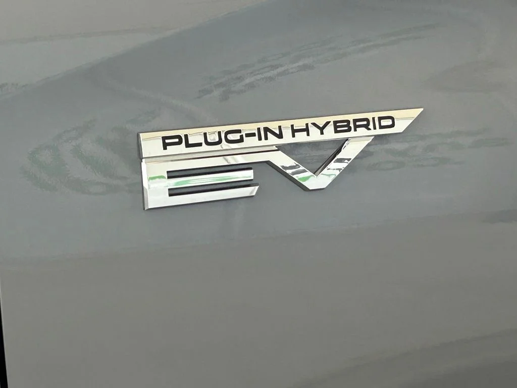 New 2026 Gray Mitsubishi SE S-AWC image 14