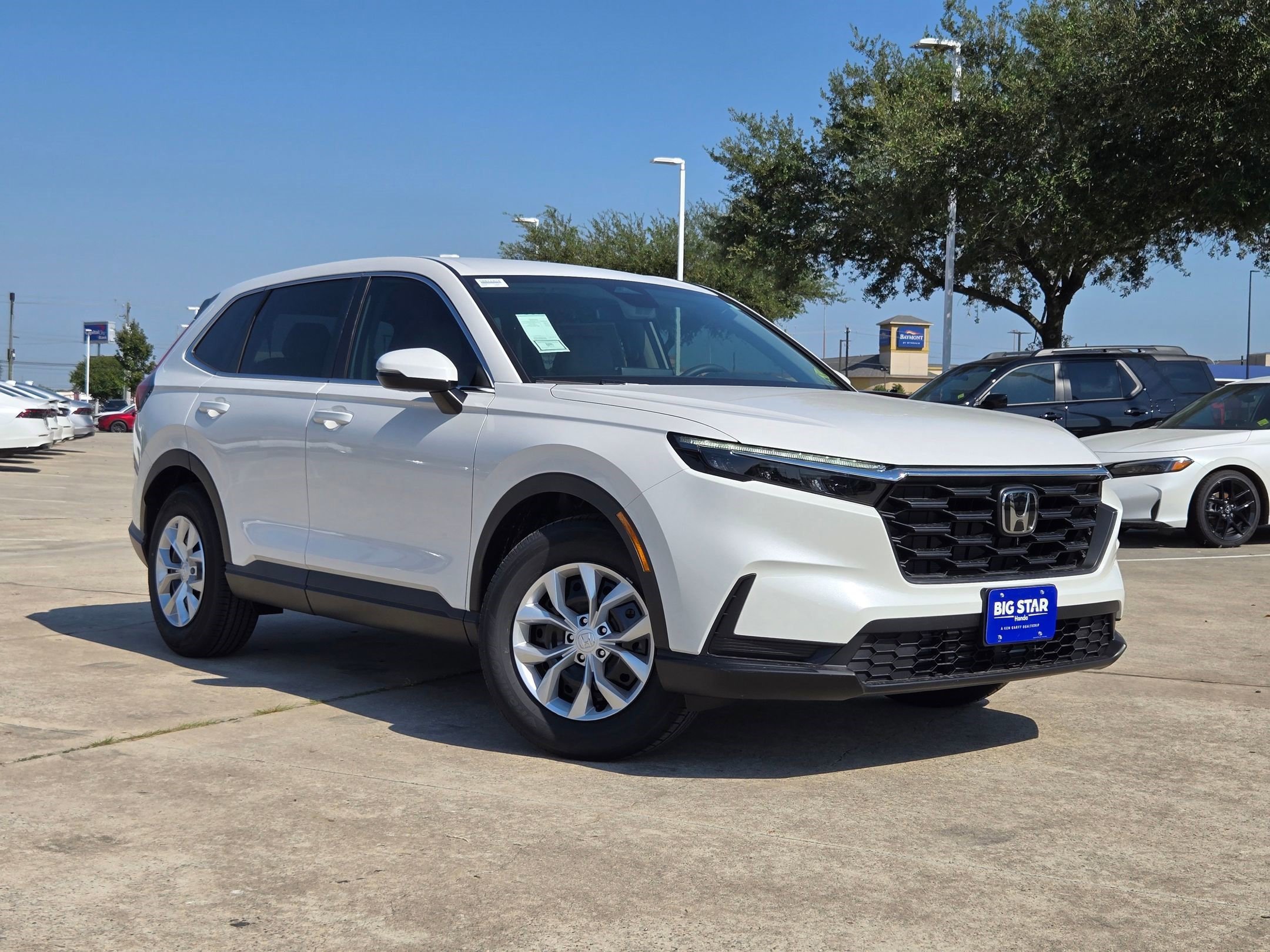 New 2026 Platinum White Pearl Honda LX image 2