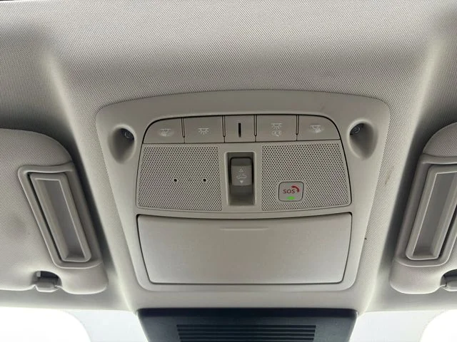 Used 2023 Silver Nissan SL image 20