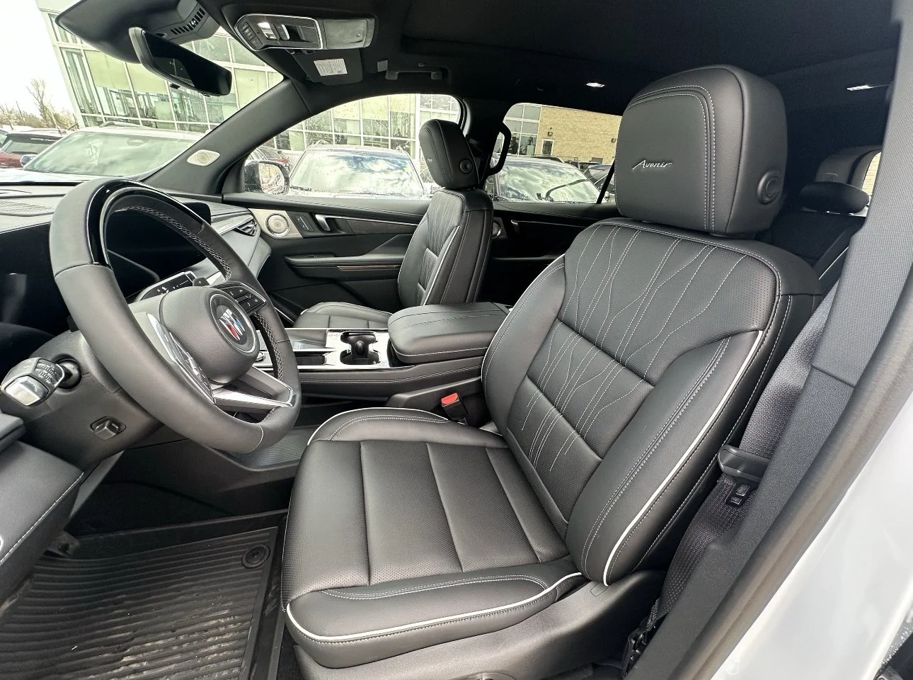 New 2026 Iridescent White Tricoat Buick Avenir image 10