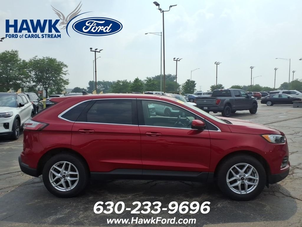 Used 2023 Red Ford SEL image 8