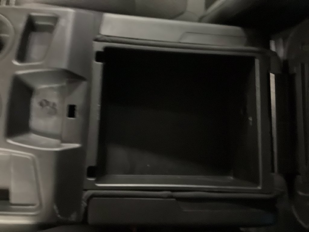 Used 2020 ONYX BLACK GMC Elevation image 27
