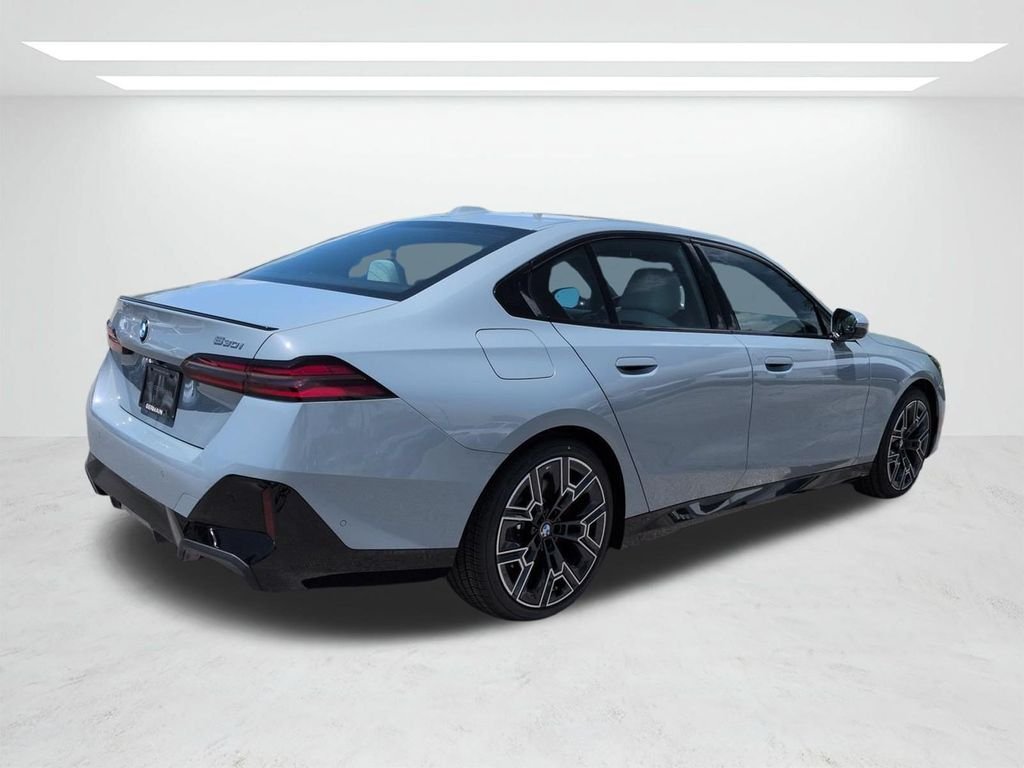 New 2027 Brooklyn Grey Metallic BMW 530i image 4