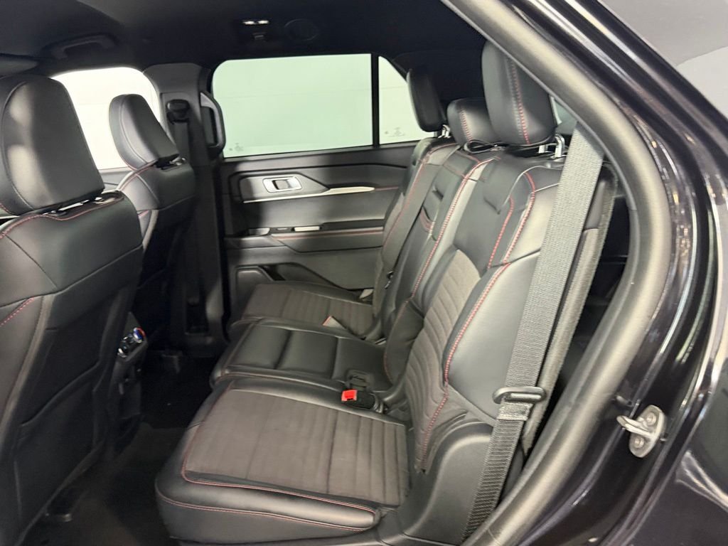 Certified Used 2025 Black Ford ST-Line image 27