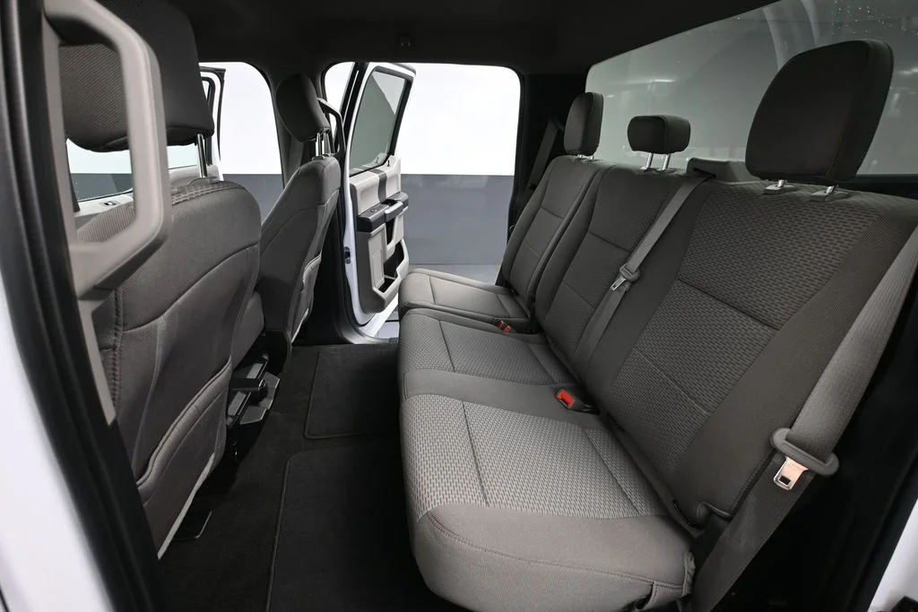 Used 2020 White Ford XLT image 35