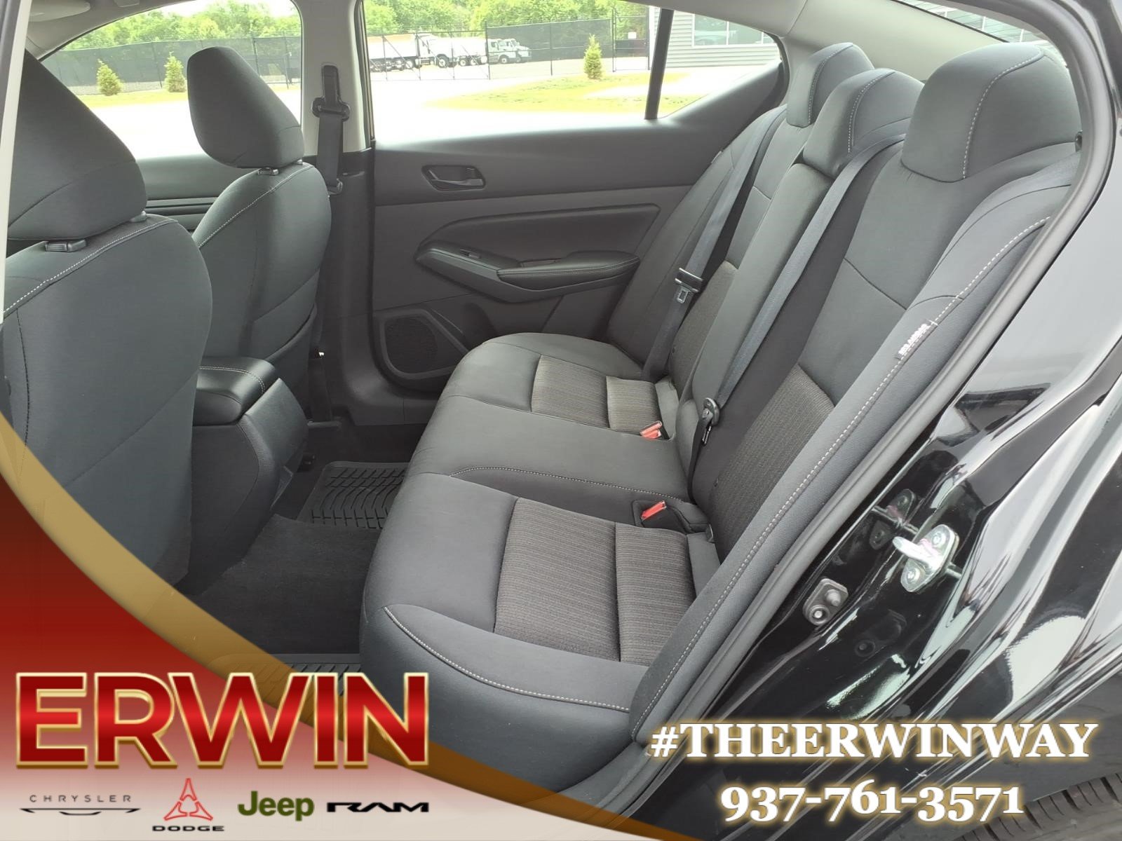 Used 2025 Black Nissan 2.5 SV image 25