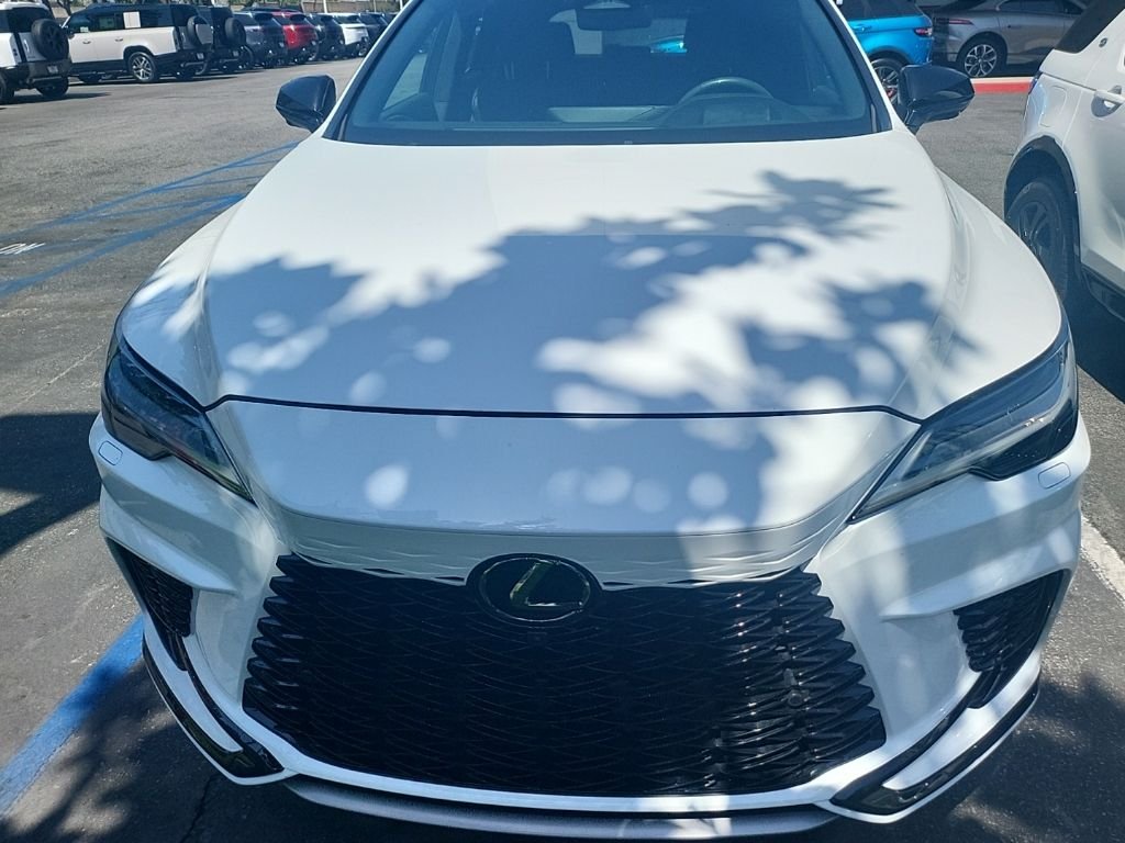 Used 2023 Ultra White Lexus 500h F SPORT Performance image 3