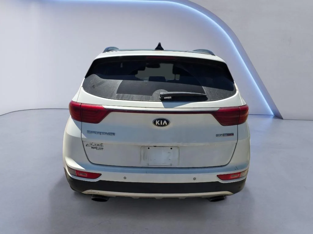 Used 2018 Snow White Pearl Kia SX Turbo image 4