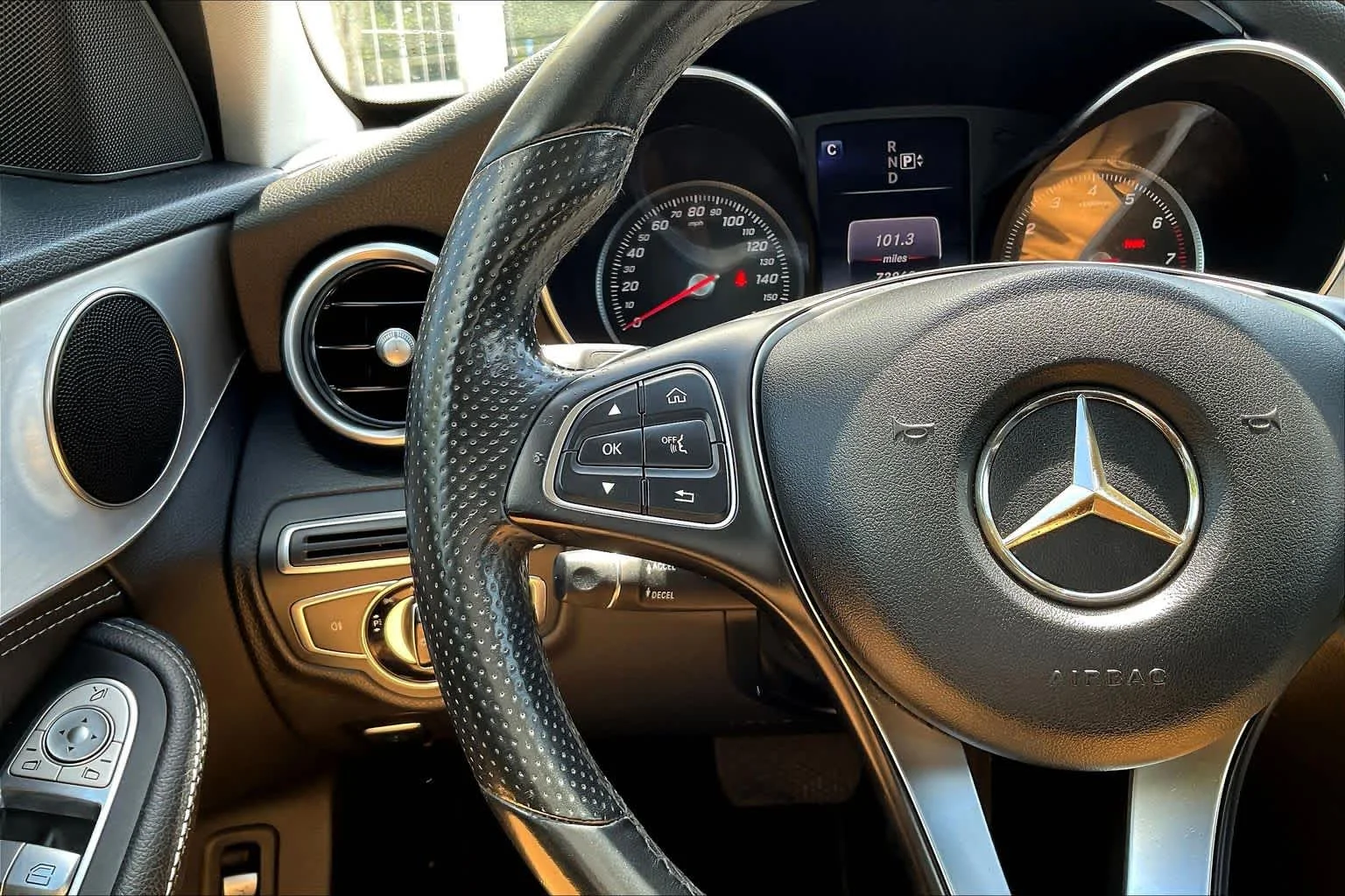 Used 2015 Obsidian Black Metallic Mercedes-Benz C 300 image 45
