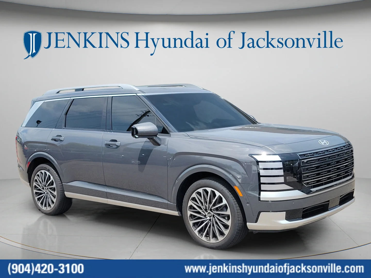 Used 2026 Ecotronic Gray Pearl Hyundai Calligraphy image 1