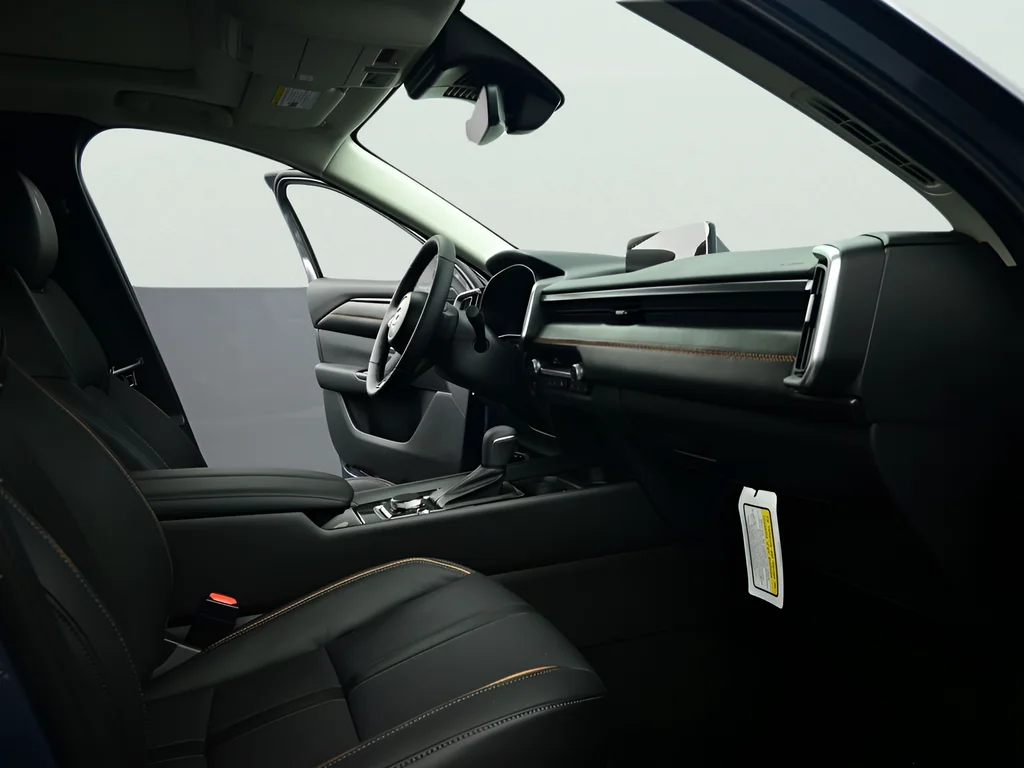 2026 Mazda CX-50 Premium - Photo 13