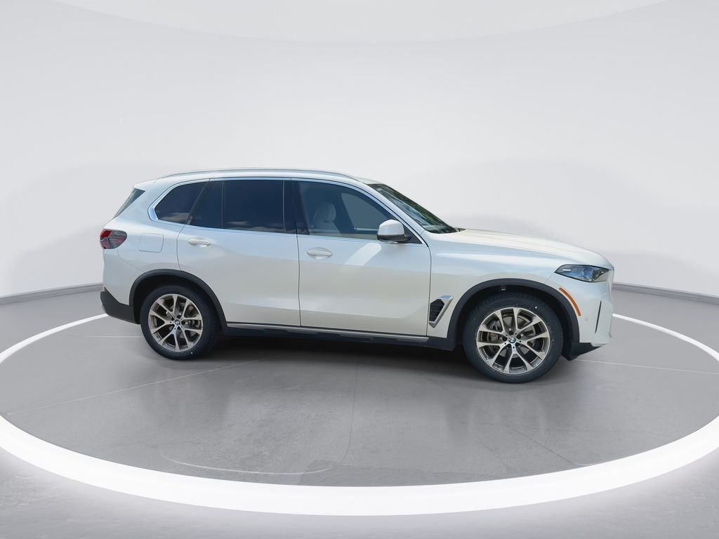 Certified Used 2024 White Metallic BMW xDrive40i image 9