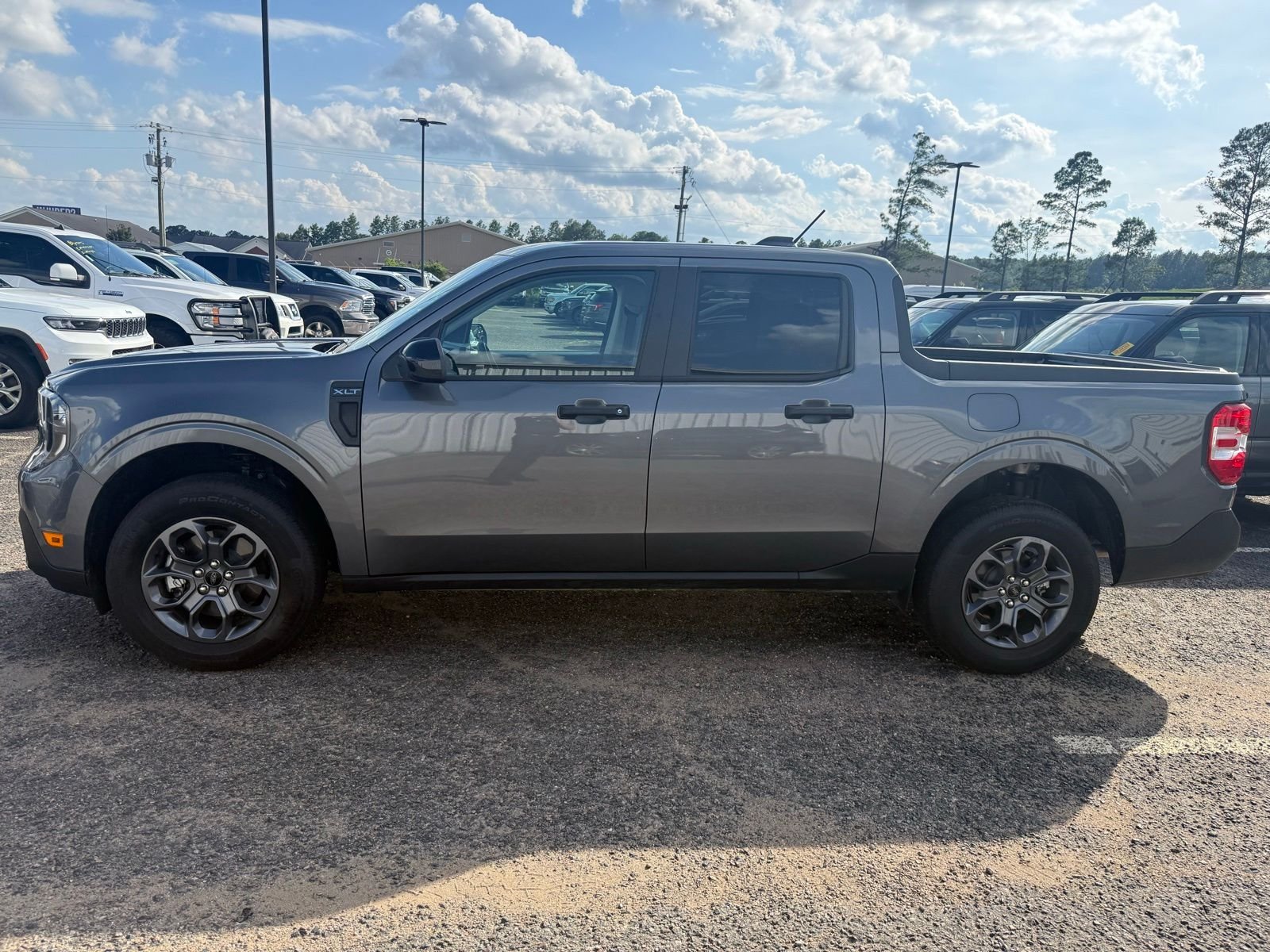 Used 2026 Gray Ford XLT image 3