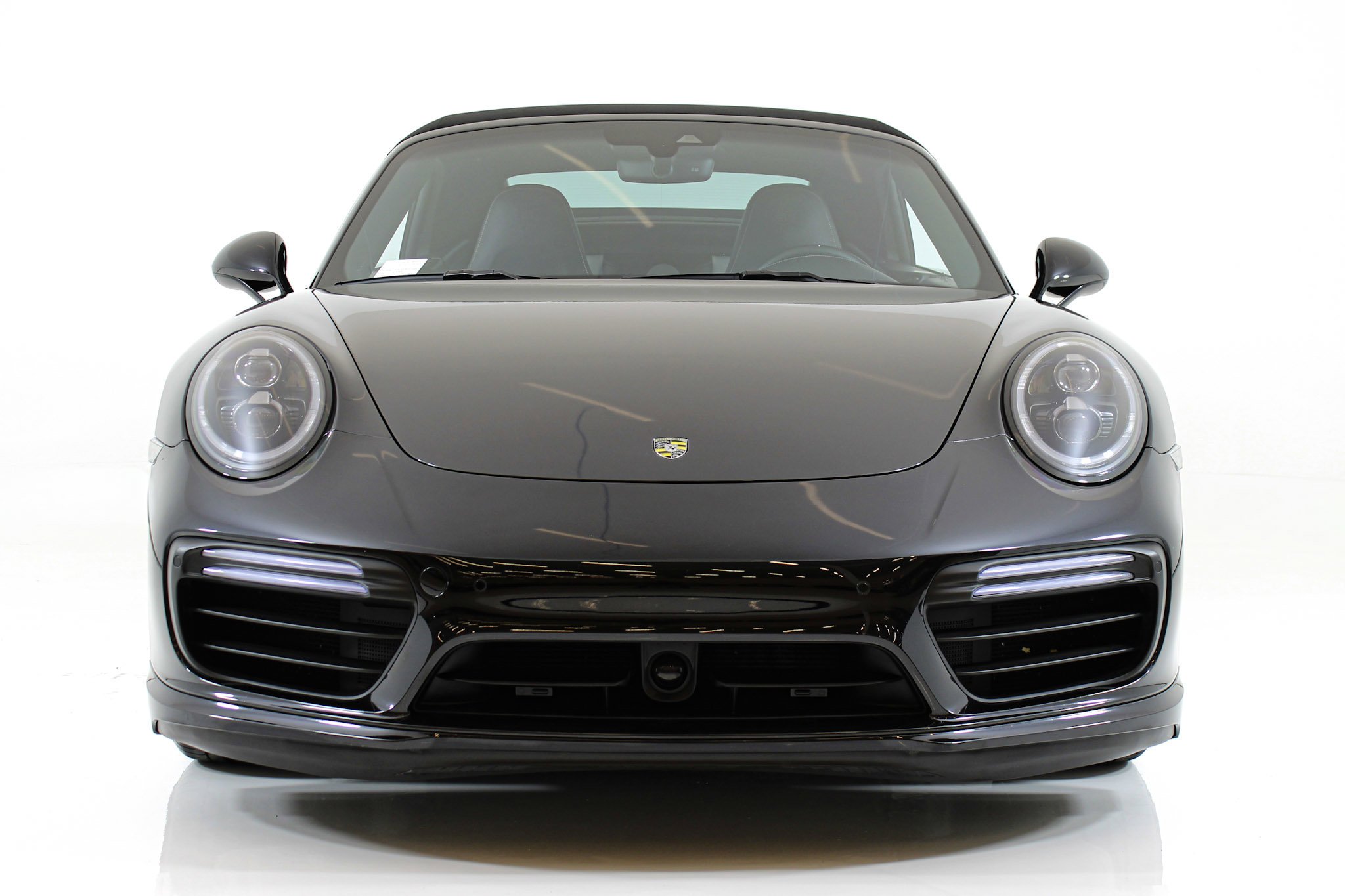 Used 2019 Black Porsche Turbo S Cabriolet image 18