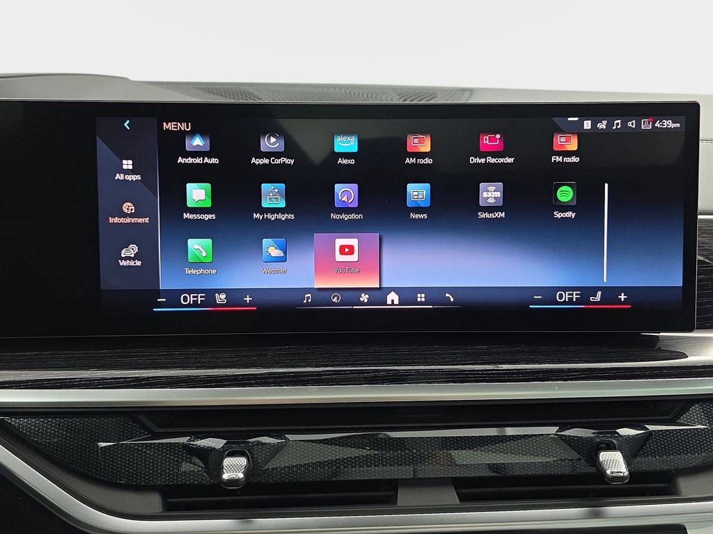 New 2026 Black Sapphire Metallic BMW xDrive40i image 21