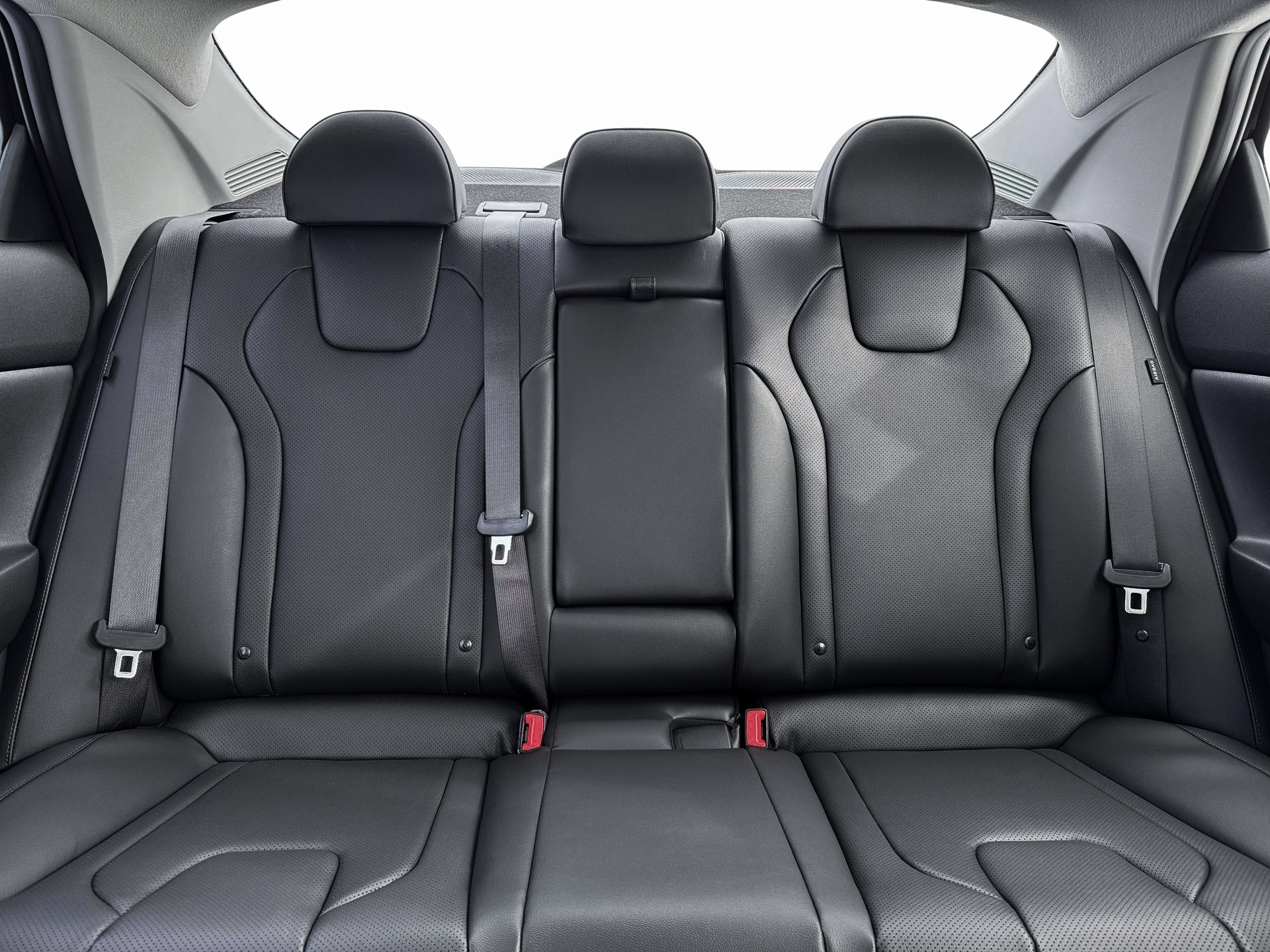 New 2026 Black Hyundai Limited image 16