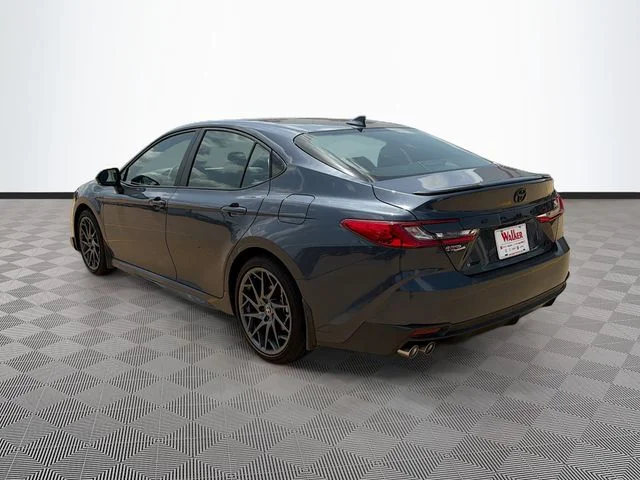 Used 2026  Toyota SE image 5