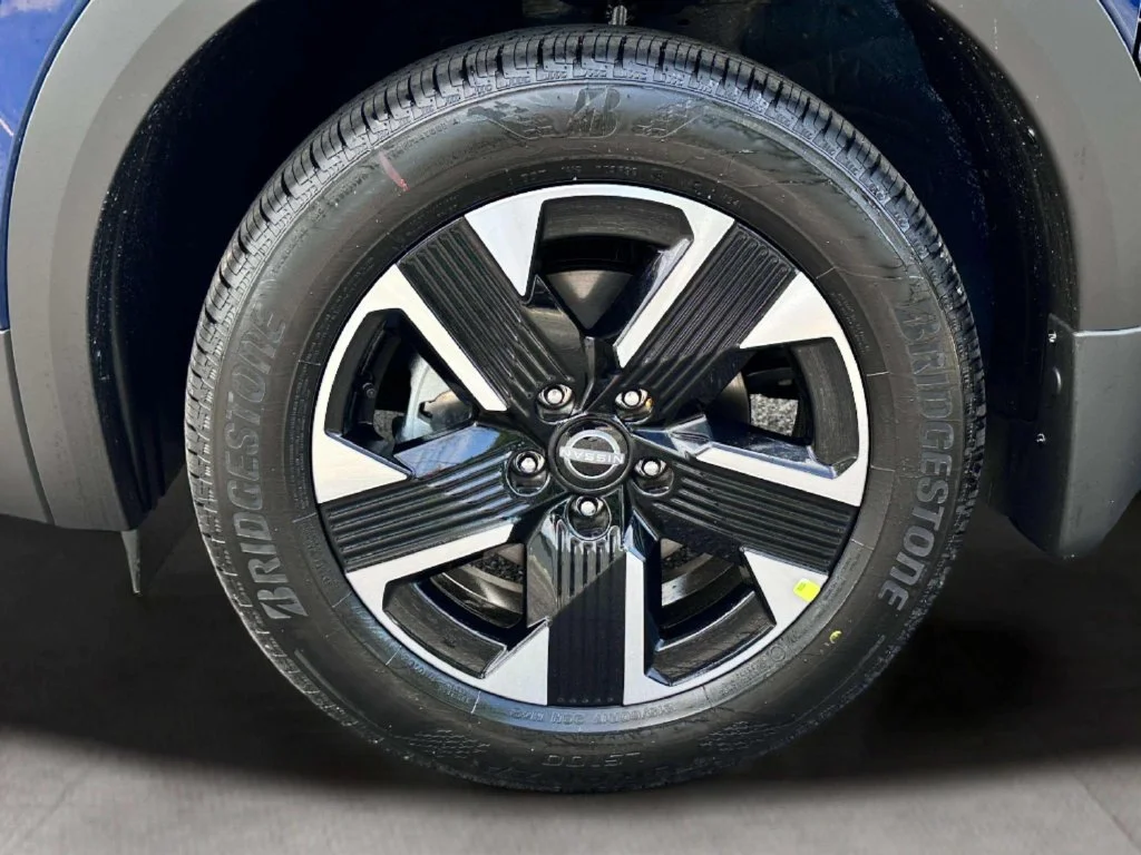 New 2027 Deep Blue Pearl Nissan SV image 12