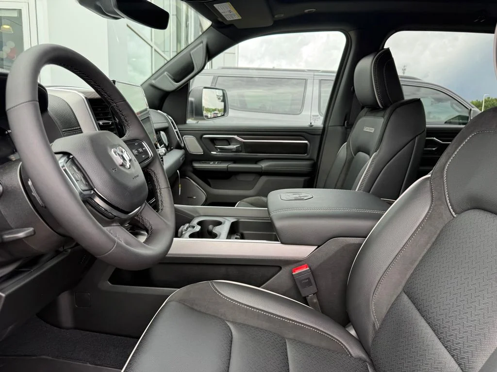 New 2026 Bright White Clear-Coat Exterior Paint RAM Laramie image 5