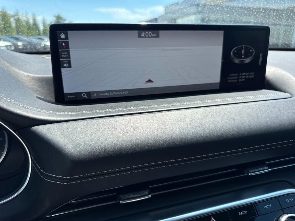 Used 2021 Himalayan Gray Genesis 3.5T image 22