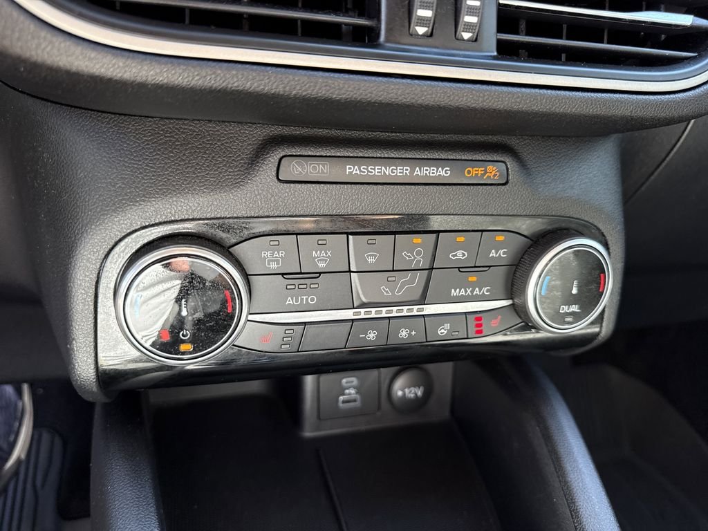 Used 2022 Carbonized Gray Metallic Ford SE image 20