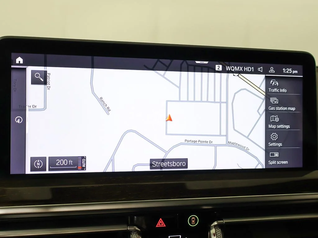 Used 2022 Phytonic Blue Metallic BMW xDrive30i image 48