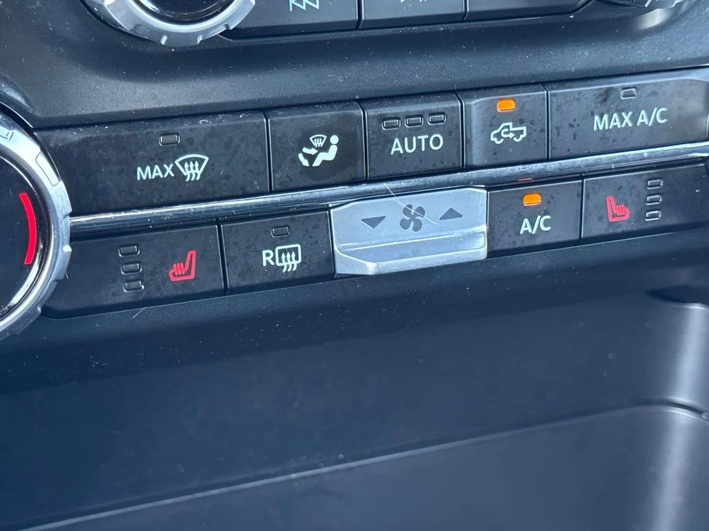 Used 2025 Black Ford Tremor image 28