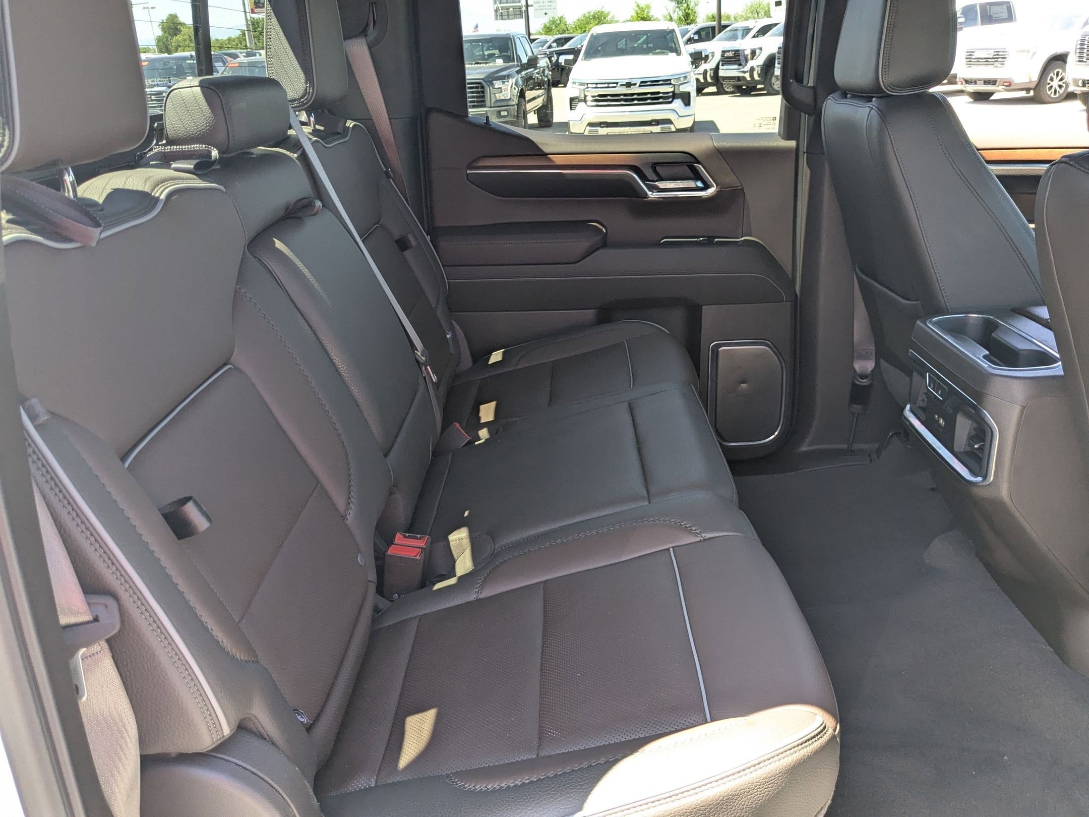 Certified Used 2024 White Frost Tricoat GMC Denali image 27