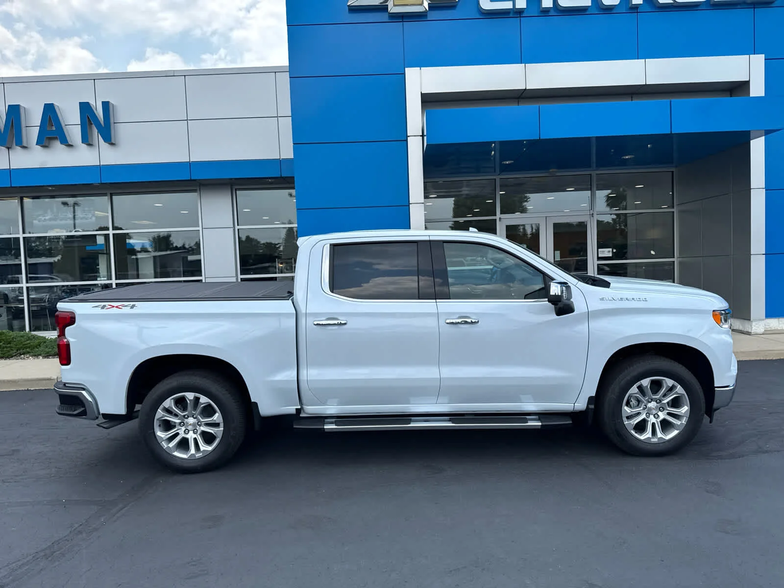 2026 Chevrolet Silverado 1500 LTZ - Photo 3