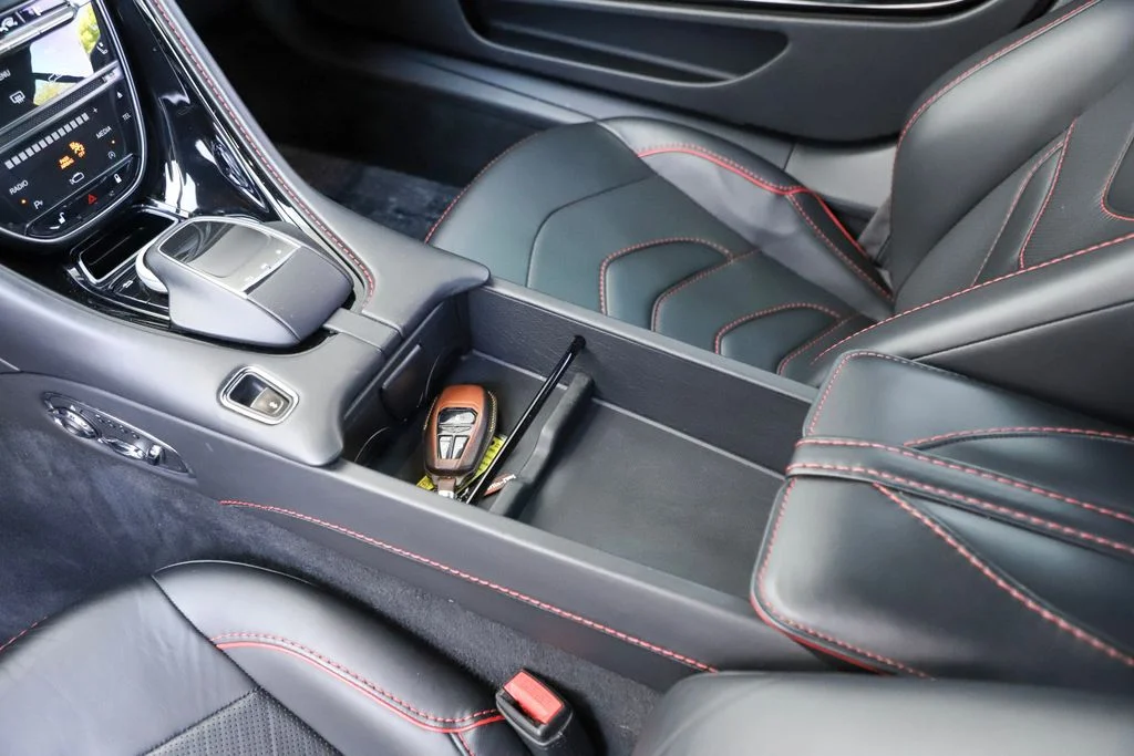 2019 Aston Martin DBS Superleggera Base - Photo 34